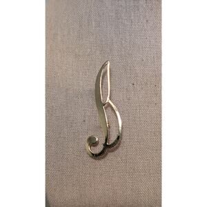 Script 'B' Gold Tone Pin